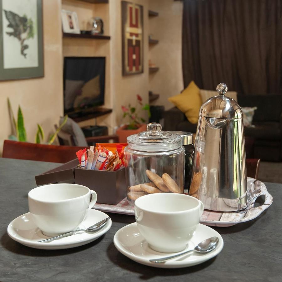 Aloe Guest House Hermanus Bagian luar foto
