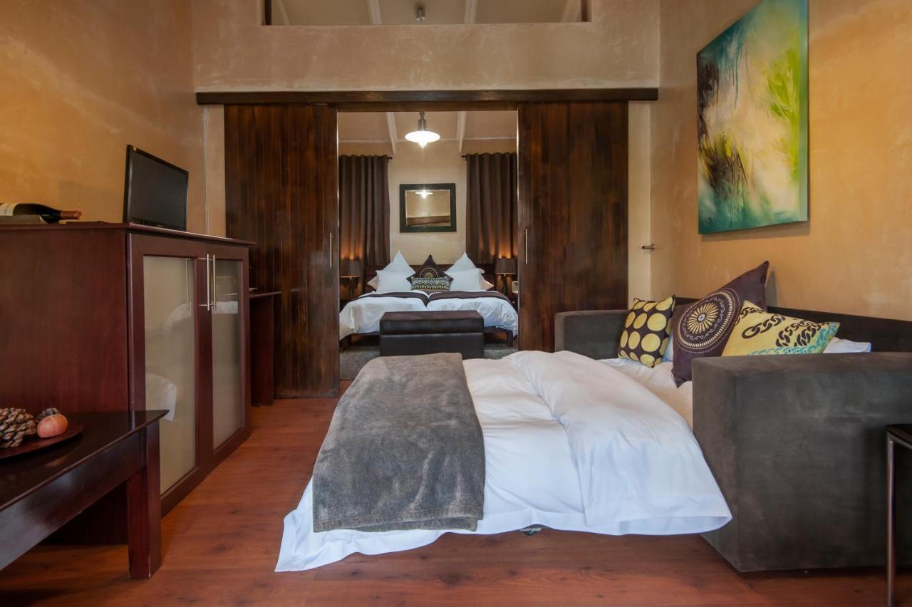 Aloe Guest House Hermanus Bagian luar foto